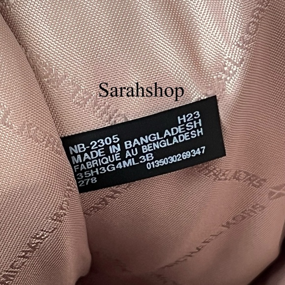 🌼Michael Kors Purse - Picture 12 of 14